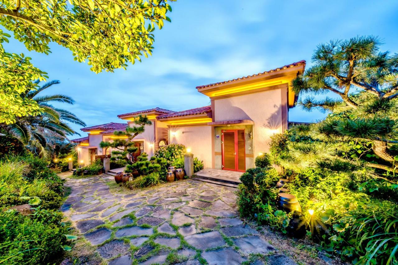 Palm Valley Resort Seogwipo Luaran gambar