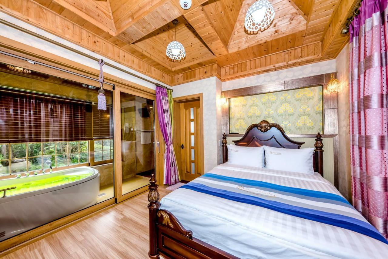 Palm Valley Resort Seogwipo Luaran gambar