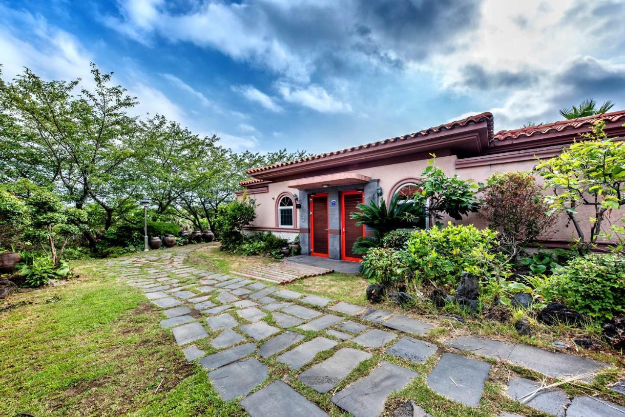 Palm Valley Resort Seogwipo Luaran gambar