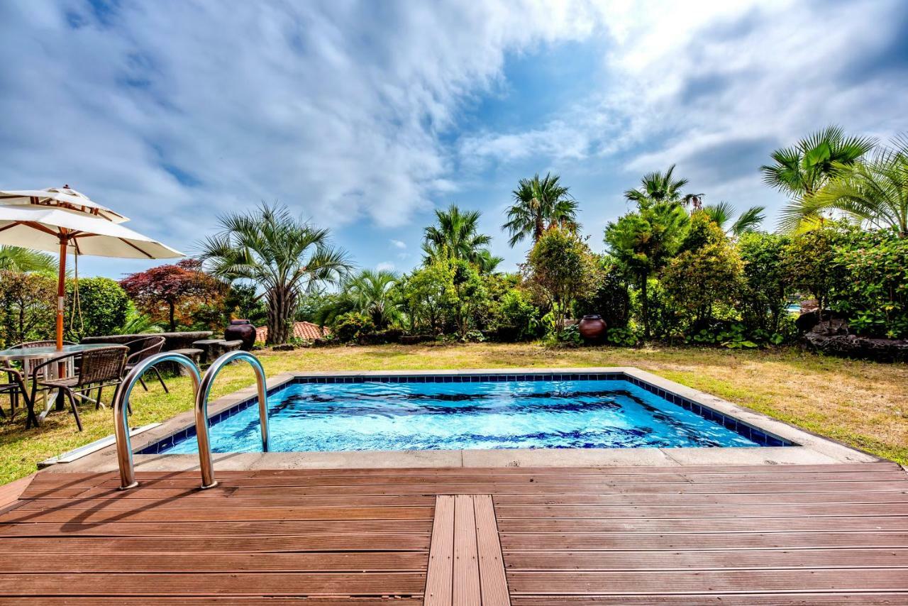 Palm Valley Resort Seogwipo Luaran gambar